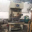 出售11年徐州產200噸開式壓力機