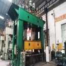 出售1250噸框架式液壓機(jī)