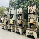 打包出售6臺200噸、125噸沖床