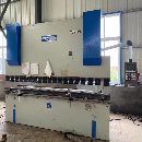 出售WF67K-200T/4000數(shù)控折彎機