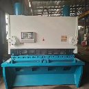 出售QC11K-252500數(shù)控閘式剪板機(jī)