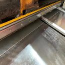 江蘇金方圓VT一300數控轉塔沖，工作臺面1250X250.