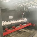 金方圓 100噸數控折彎機， 正常工作