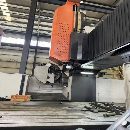 2022年大僑8米龍門加工中心，工作臺2.5米8米，門寬3米.