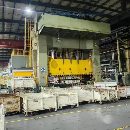 售：臺灣迪斯產液壓機，1200-800-800 ，工作臺面：400.