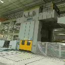 濟南二機1800噸多連桿壓力機一臺，行程1000，模高1400.