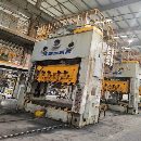 長沙工廠還剩2臺250噸，濟南二機床產，新款，帶導軸導.