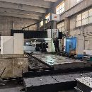 紐威龍門加工中心.工作臺2X4米，門寬3.2米，主軸行程1.