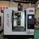 性價比高新到一臺2021年深圳鉅人850加工中心，三菱M80.