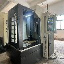 佳瑞特8070雕銑機，新代系統，安川電機驅動，ER32主軸，24000轉.