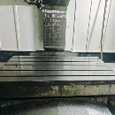 新到一臺2022年南通固邦VHC2080加工中心，三軸硬軌，.