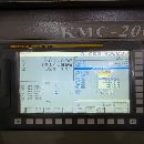2019年出廠臺灣原裝高明KMC-2000SV龍門加工中心，工作.