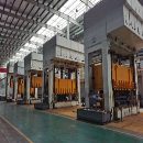 5臺合肥產的新款油壓機，2000噸，1200噸，2臺800噸，1000噸